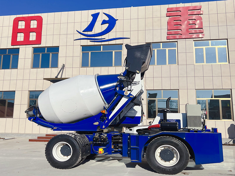 如何避免混凝土自动上料搅拌车上的物料堵塞(图1)